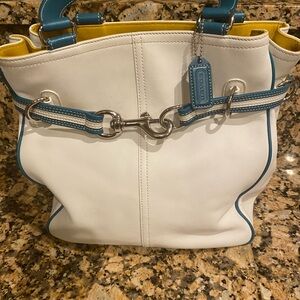 Coach Hampton Carryall style 9286
